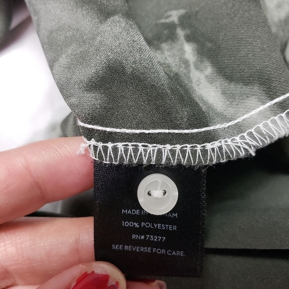 Simply Vera Vera wang sheer black and white short sleeve top women's size XS - Picture 8 of 11